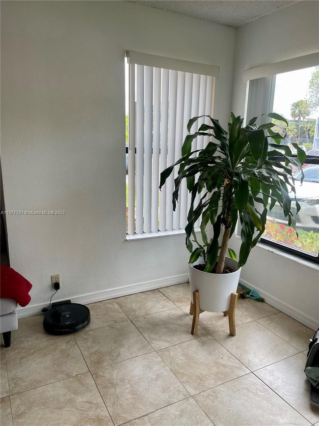 APT-4105 - 2846 S University Dr, Condo with 1 bedrooms, 1 bathrooms and null parking in Davie FL | Image 10