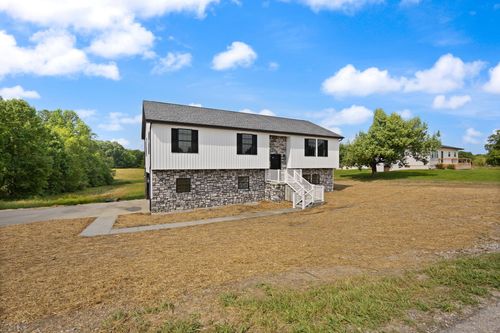 124 Hillard Rd, Corbin, KY, 40701-4330 | Card Image