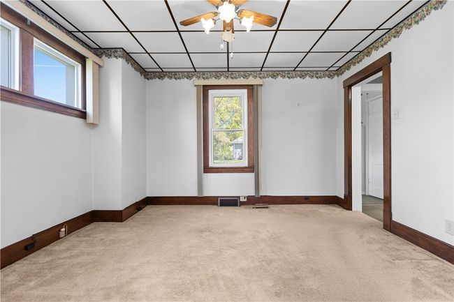 453 2 Nd St, House other with 3 bedrooms, 2 bathrooms and 3 parking in Washington PA | Image 6