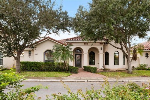 1228 E Agusta Ave, Mcallen, TX, 78503-7613 | Card Image