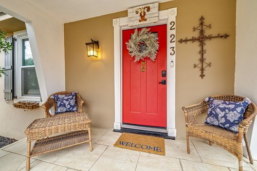 223 S Jefferson St, San Angelo, TX, 76901-4024 | Card Image