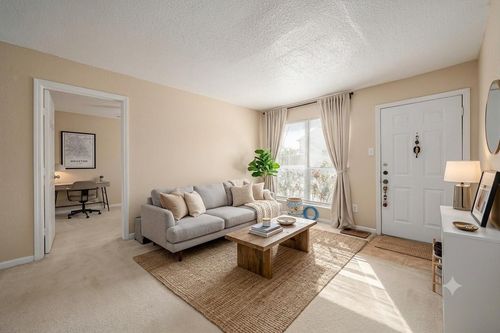 146-8100 Creekbend Dr, Houston, TX, 77071-1532 | Card Image