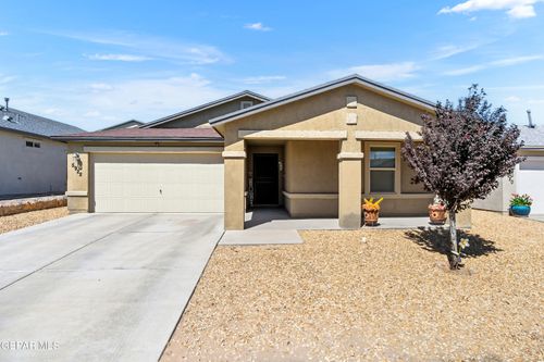 5922 Beechwood St, Santa Teresa, NM, 88008-5206 | Card Image
