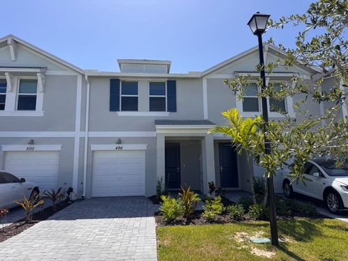 496 Salisbury Cir, Fort Pierce, FL, 34982-3926 | Card Image