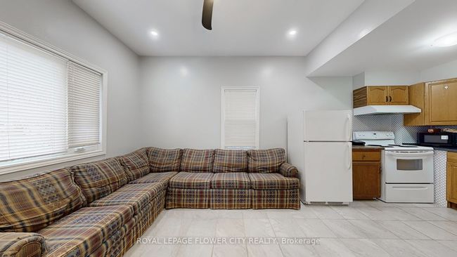 6294 Ash St, House other with 5 bedrooms, 4 bathrooms and 3 parking in Niagara Falls ON | Image 8