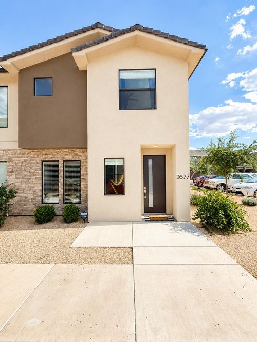 2677 E Gray Birch Dr, St George, UT, 84790-1891 | Card Image