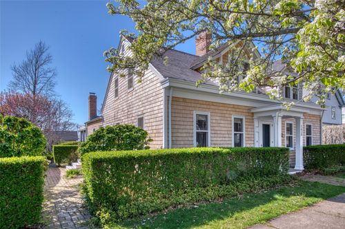 1620 Village Ln, Orient, NY, 11957-1441 | Card Image