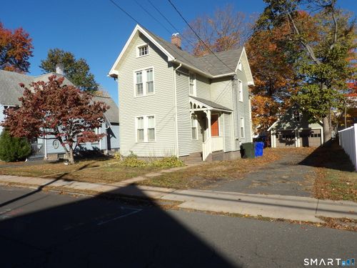 32 Wells Ave, East Hartford, CT, 06108-2269 | Card Image
