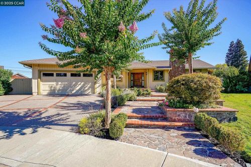 738 Mandarin Ln, Walnut Creek, CA, 94598-1708 | Card Image