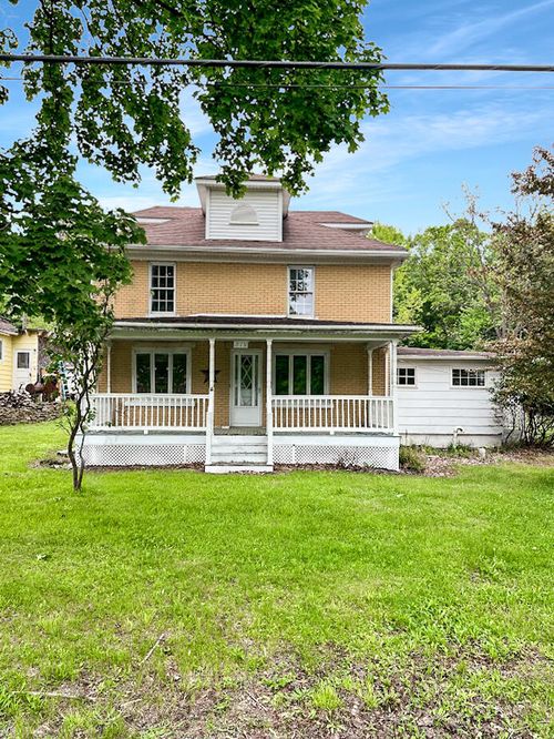 873 Maple St, Lanse, PA, 16849-1030 | Card Image