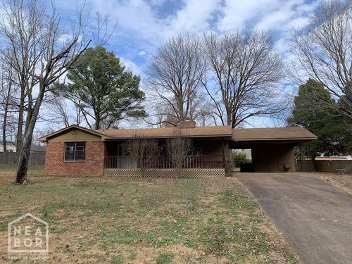 910 Oakland Dr, Jonesboro, AR, 72404-9332 | Card Image