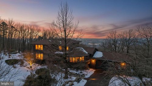 1156 Eagles Nest Ln, Harpers Ferry, WV, 25425-6180 | Card Image