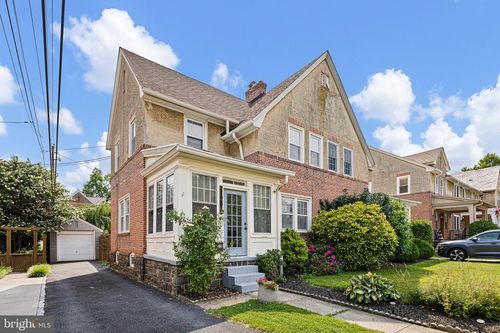 2128 Gilles St, WILMINGTON, DE, 19805-3721 | Card Image