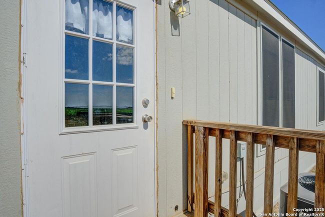 4817 W Fm 476, House other with 4 bedrooms, 2 bathrooms and null parking in Poteet TX | Image 25