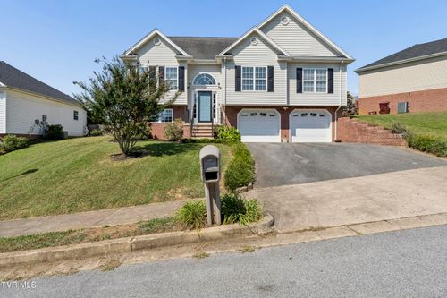 17 Taylor Ridge Court, Johnson City, TN, 37601 | Card Image