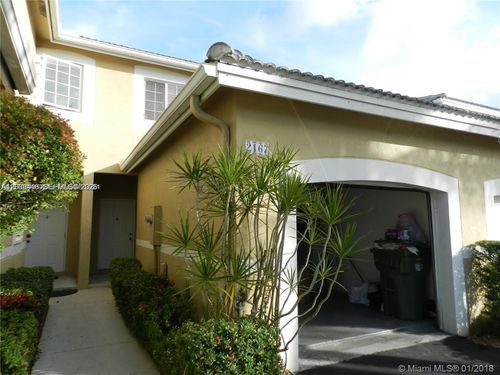 2167-2167 Madeira Dr, Weston, FL, 33327-1919 | Card Image
