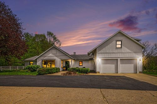 460 92nd Street Sw, Byron Township, MI, 49315 | Card Image