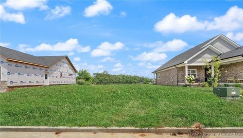 8 Villa Pointe Section 3, Jeffersonville, IN, 47130 | Card Image