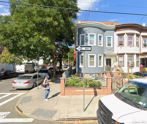 1st-floor-168-29 89th Avenue, New York, NY, 11432 | Card Image