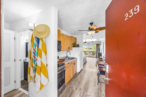 d239-715 S Kihei Rd, Kihei, HI, 96753 | Card Image