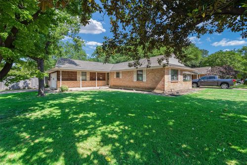7204 Bucknell Dr, Dallas, TX, 75214-1751 | Card Image