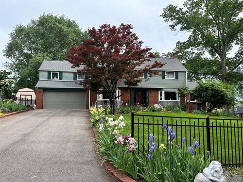 203 Glenfield Drive, Penn Hills, PA, 15235 | Card Image