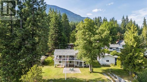 7620 Highway 3a, Balfour, BC, V0G1C0 | Card Image