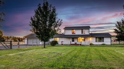 3061 Ne Barnes Butte Road, Prineville, OR, 97754 | Card Image