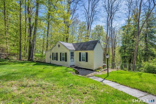 93 Torrington Ave, Collinsville, CT, 06019-3326 | Card Image