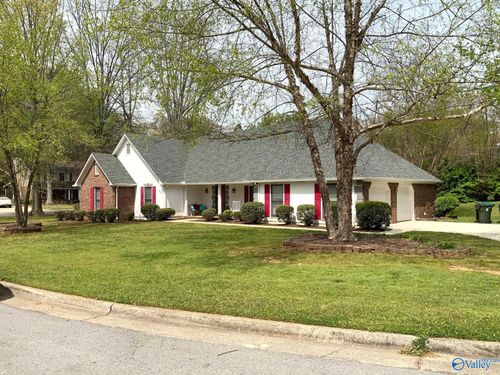 932 Highland Cir, Madison, AL, 35758-8208 | Card Image