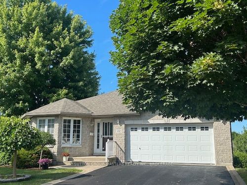 132 Farmstead Crt, Kingston, ON, K7P3H9 | Card Image