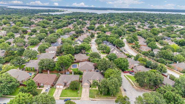 2804 Stonehurst Dr, House other with 4 bedrooms, 4 bathrooms and null parking in Grapevine TX | Image 29