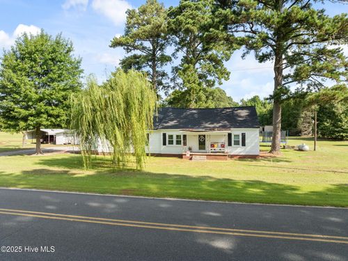 5947 Elks Rd, Grimesland, NC, 27837-9093 | Card Image