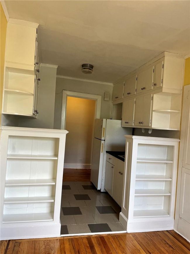APT-4J - 23 Old Mamaroneck Rd, Home with 0 bedrooms, 1 bathrooms and null parking in White Plains NY | Image 9