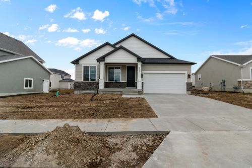 512-645 N 200 E, Providence, UT, 84332-3512 | Card Image