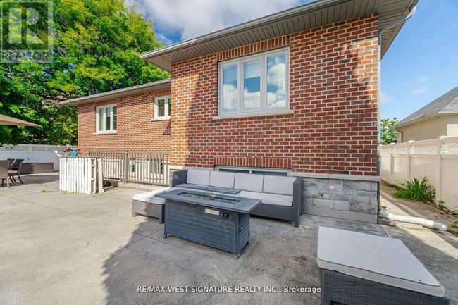 12 Gosling Rd, House other with 4 bedrooms, 4 bathrooms and 5 parking in Maple ON | Image 33