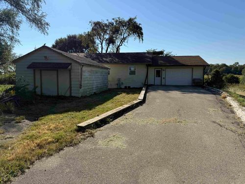 5411 N County Line Rd, Whitewater, WI, 53190-3530 | Card Image