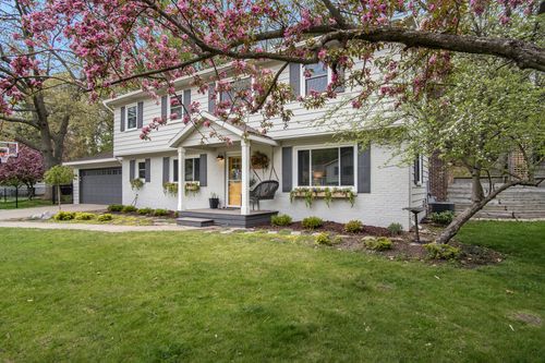 1848 Forest Park Rd, Norton Shores, MI, 49441-4512 | Card Image