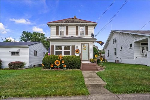 439 S 15th St, Sebring, OH, 44672-2007 | Card Image