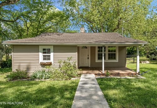 316 Rockford Cedar St, Rockford, TN, 37853-3241 | Card Image