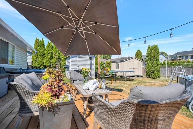 34775 4 Avenue, House other with 3 bedrooms, 1 bathrooms and 6 parking in Abbotsford BC | Image 22