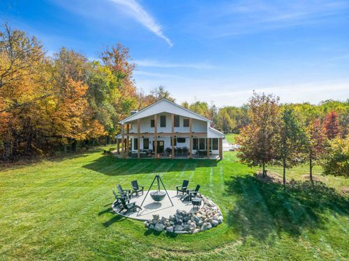 1939 County Road 68, Auburn, IN, 46706-9521 | Card Image