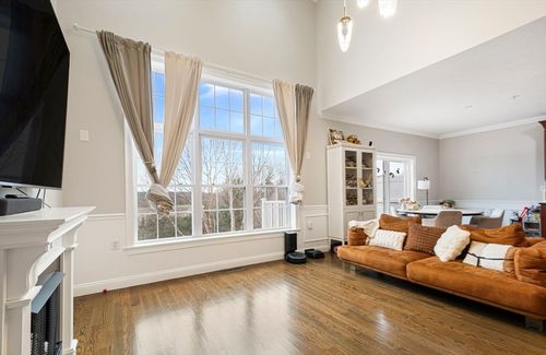 806-806 Ledgewood Way, Clinton, MA, 01510-3940 | Card Image