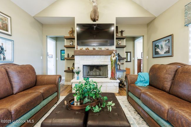 6611 Tiger Rd, House other with 3 bedrooms, 3 bathrooms and null parking in Ropesville TX | Image 25