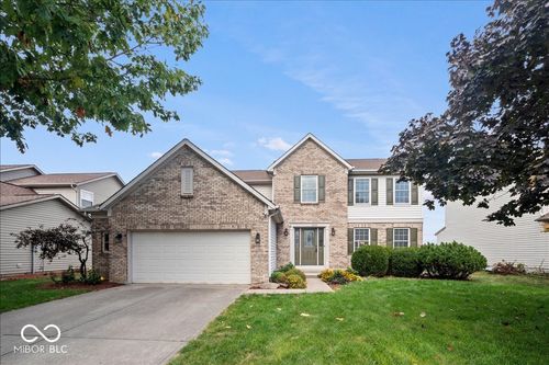 6520 Kingsbury Way, Zionsville, IN, 46077-8259 | Card Image