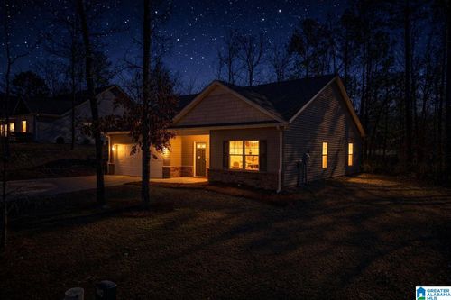 742 Twin Ridge Cir, LINCOLN, AL, 35096-7287 | Card Image