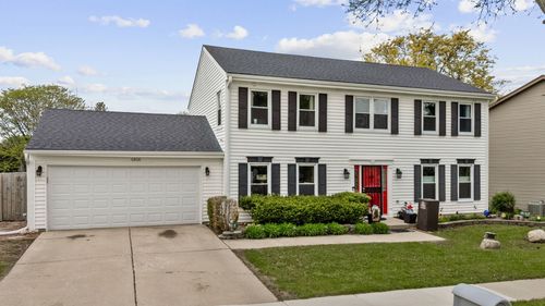 6806 Prairieview Ave, Woodridge, IL, 60517-1826 | Card Image