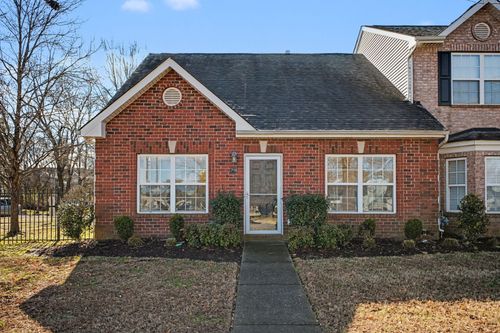 718 Del Rio Pike, Franklin, TN, 37064-4284 | Card Image