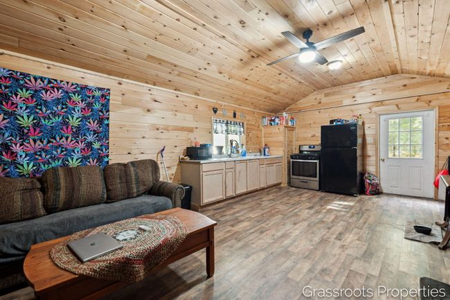 Cabin | Image 48