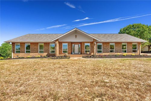 115 Edinburgh Ln, Easley, SC, 29640-9341 | Card Image